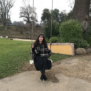 Meet your Posher, Marilyn